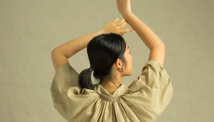 开云官方-纷纷上演绝地反击，场外风云再次激荡，上演一场绝地反击